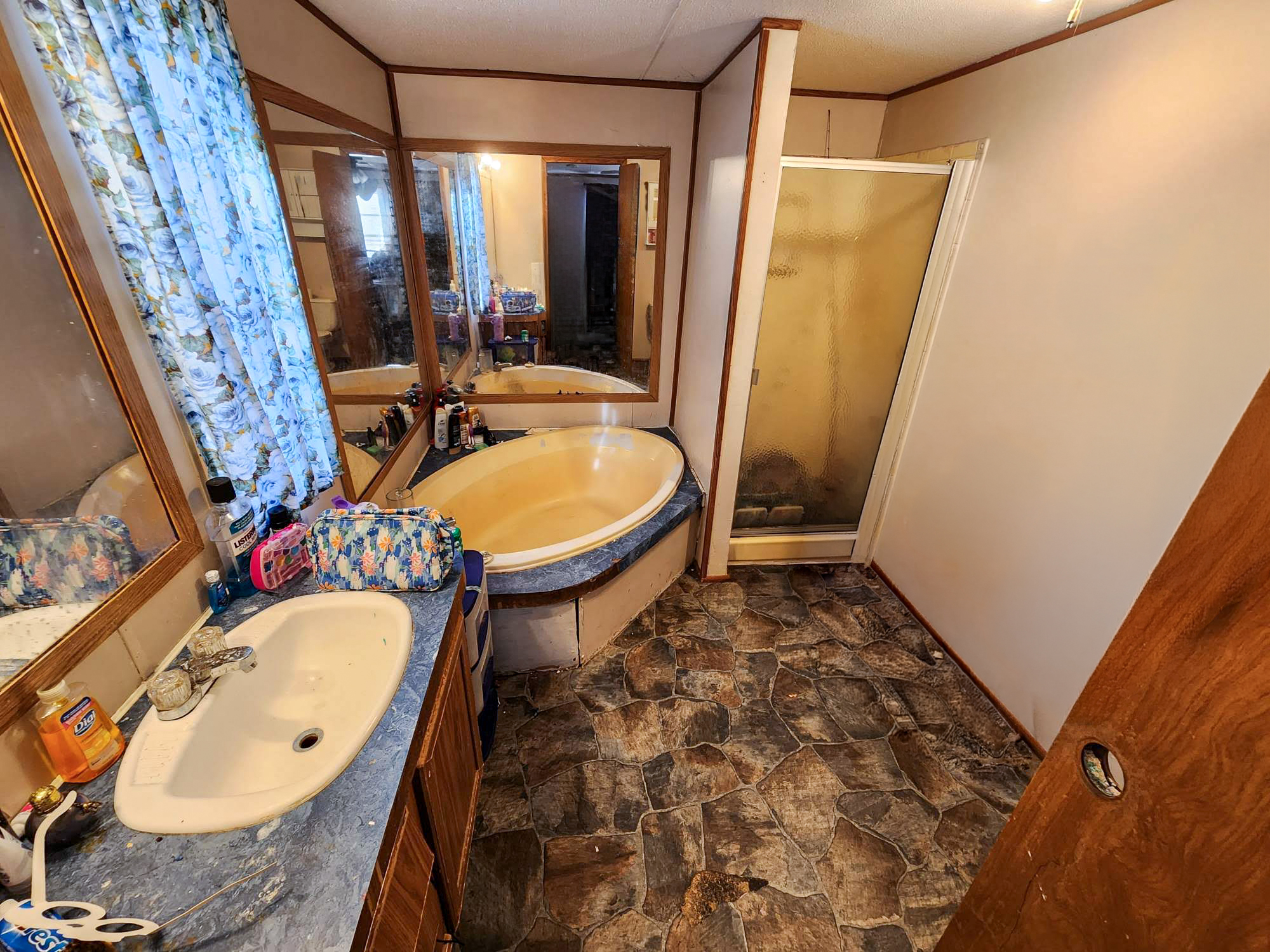 Bathroom Restoration and Reconstruction